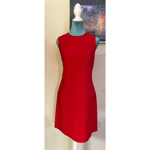 Loft Red Dress
Size 6P
Excellent condition - Picture 1 of 6